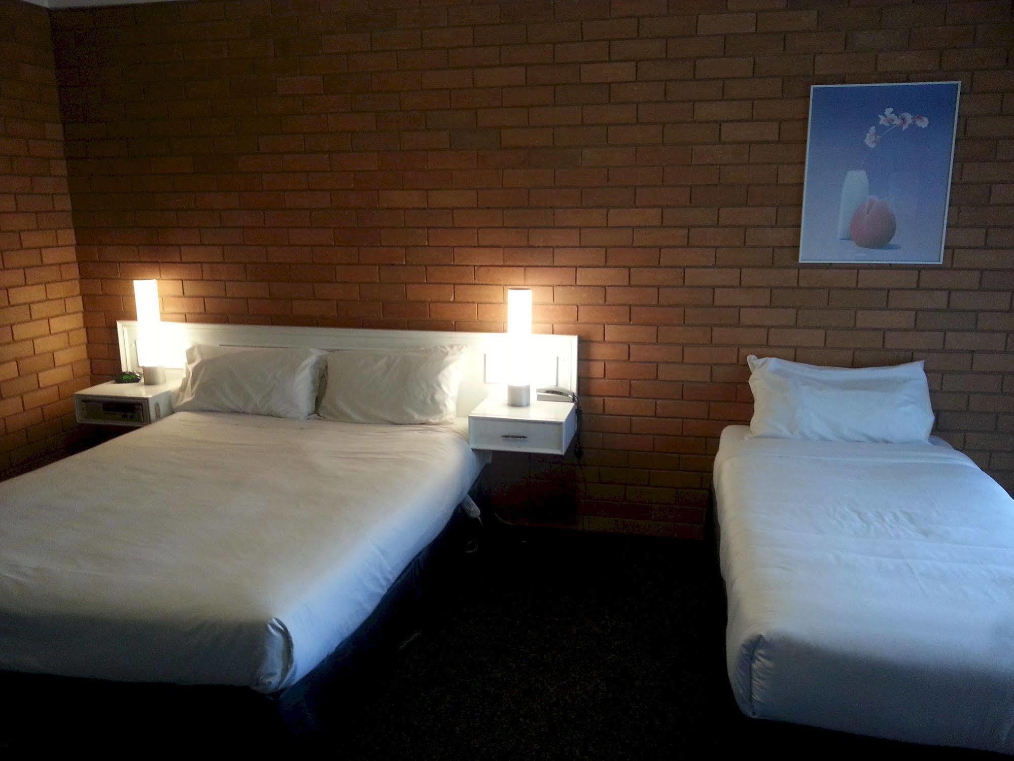 Essendon Motel Essendon North Kültér fotó